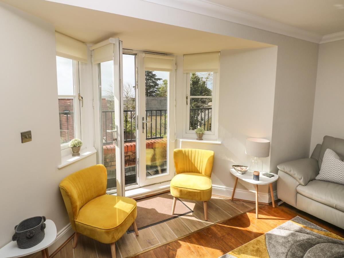 Seashells Apartment Тенби Екстериор снимка